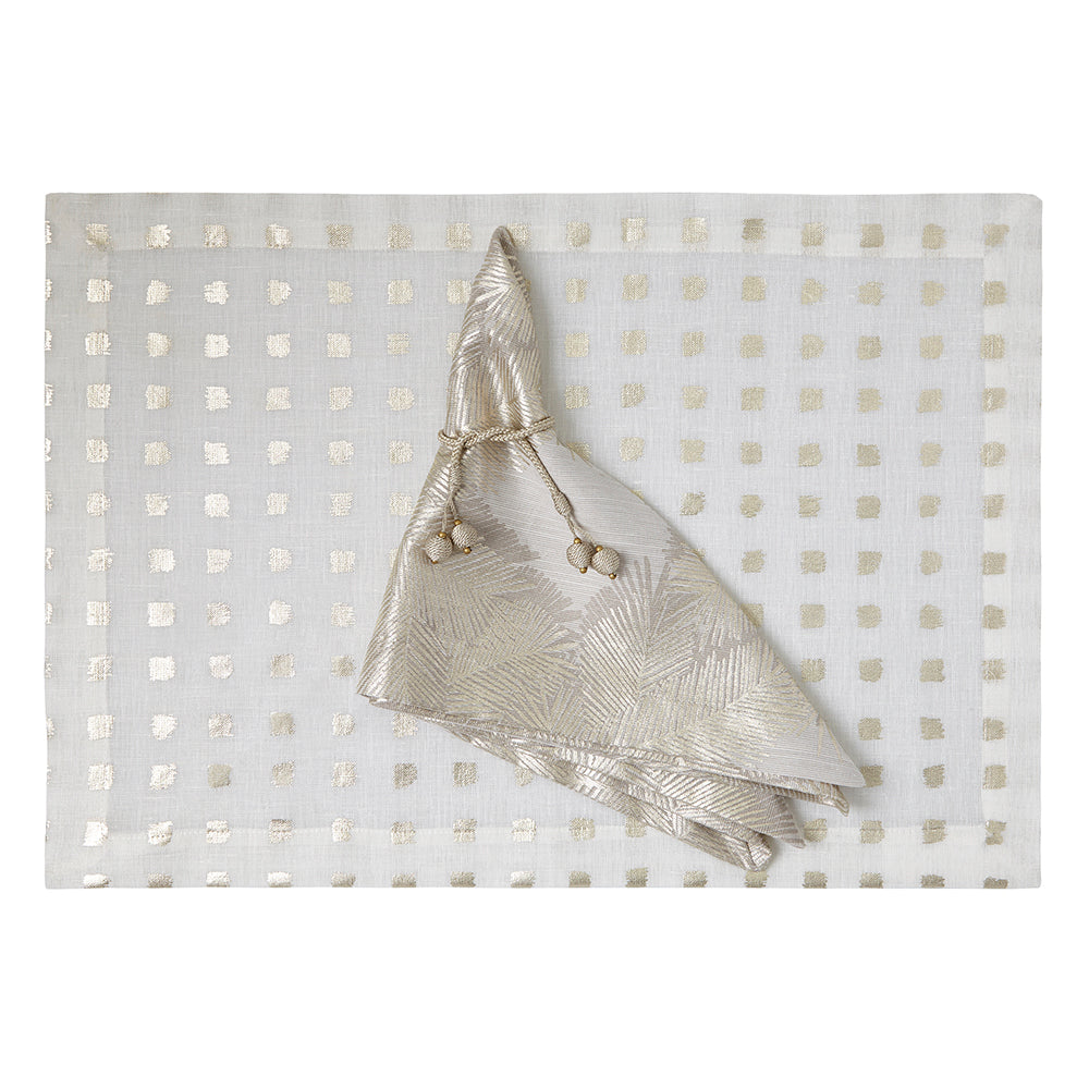 https://www.mode-living.com/cdn/shop/products/Botanica_Napkin_With_Silver_Porto_Napkin_Ring_On_Antibes_Placemat_1400x.jpg?v=1527264522