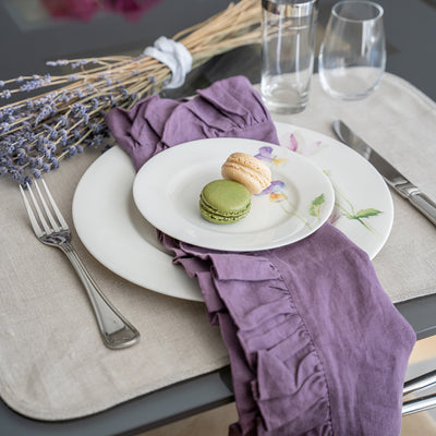 Mode Living Lucca napkins ruffles purple